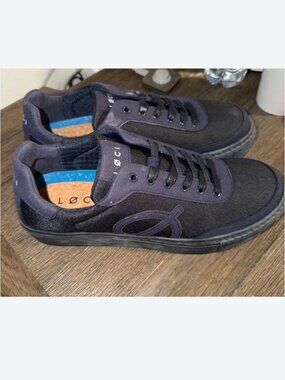 NWOB Size EU 41 Loci Tennis Shoes